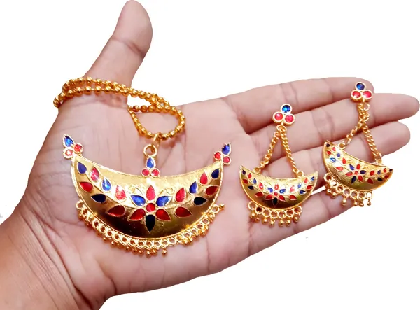 Assamese_Traditional_Gold_Plated_Red_Blue_Colour_Joonbiri_Chain_Jewellery_Set_For_Women